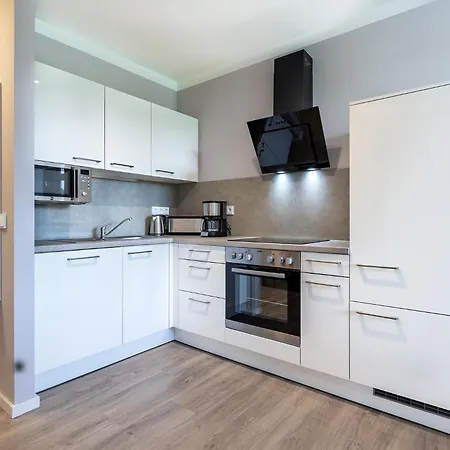 Deluxe-apartment 2-14 Mit Eigener E-ladesaeule, Xl-strandkorb Und Hundefreundlich Lubeck