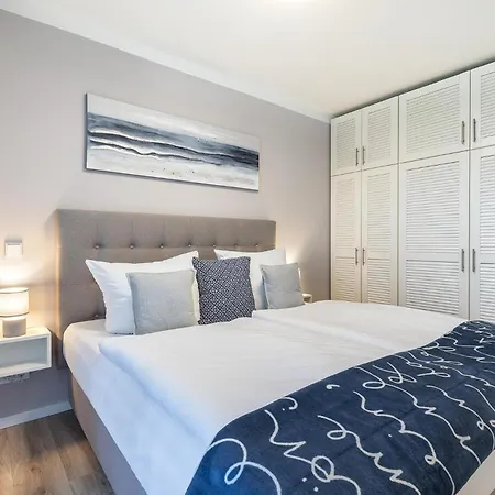 Апартаменты Deluxe-apartment 2-14 Mit Eigener E-ladesaeule, Xl-strandkorb Und Hundefreundlich Любек