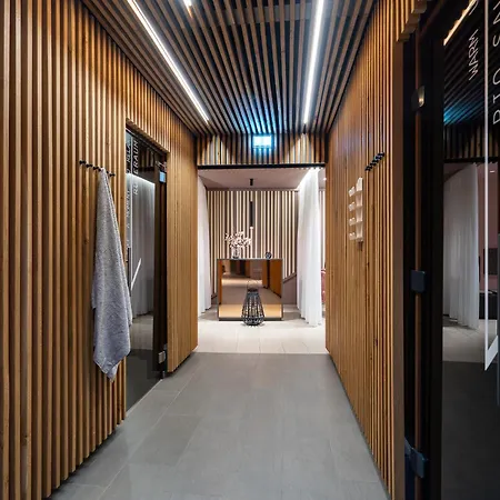 Апартаменты Deluxe-apartment 2-14 Mit Eigener E-ladesaeule, Xl-strandkorb Und Hundefreundlich Любек