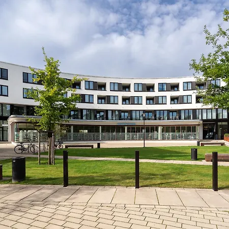 Godewindpark Deluxe-apartment 2-14 Mit Eigener E-ladesaeule, Xl-strandkorb Und Hundefreundlich Apartmán Lübeck